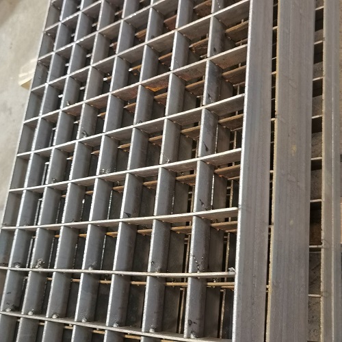 插接鋼格板、互插鋼格柵板：綠色環保可回收